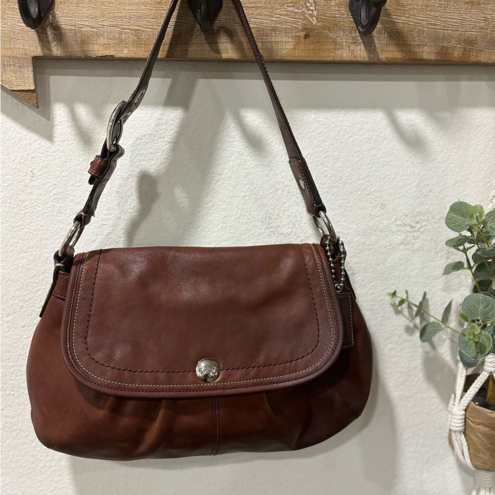 Vintage Coach Leather Shoulder Bag